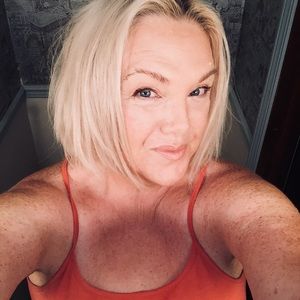 Meet your Posher, Pegi